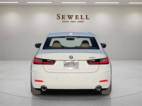 2023 BMW 3 Series 330i