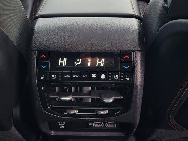 2023 Jeep Grand Cherokee L Summit Reserve