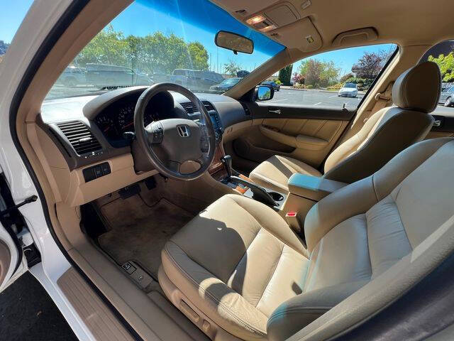 2005 Honda Accord Hybrid