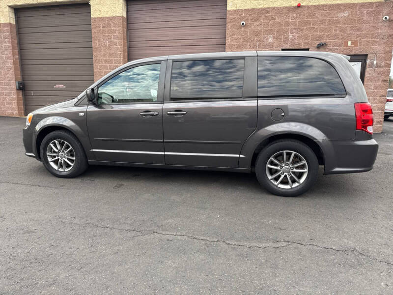 2014 Dodge Grand Caravan SE