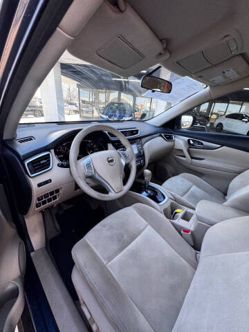 2015 Nissan Rogue SV