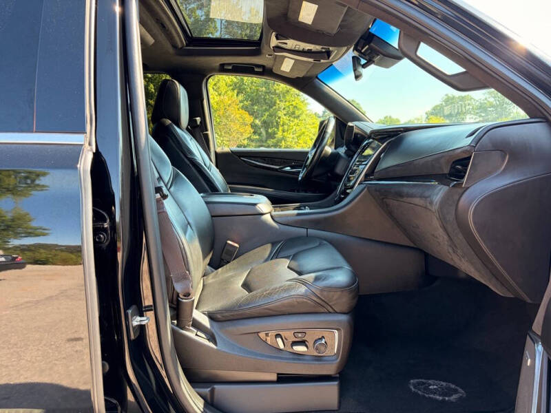 2016 Cadillac Escalade ESV Platinum