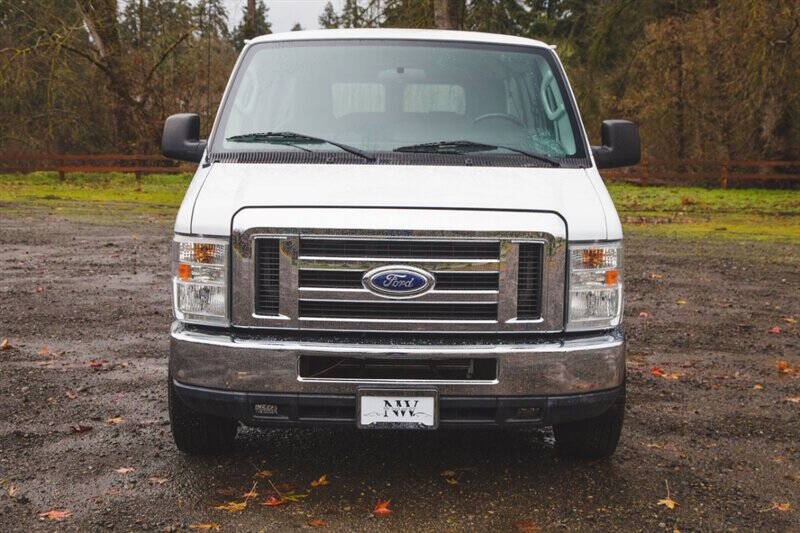 2014 Ford E-Series E-350 SD XLT