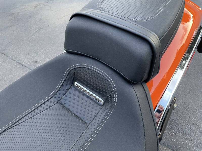 2023 Harley-Davidson SOFTAIL BREAKOUT
