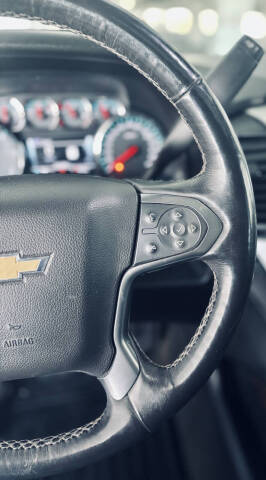 2017 Chevrolet Suburban LT