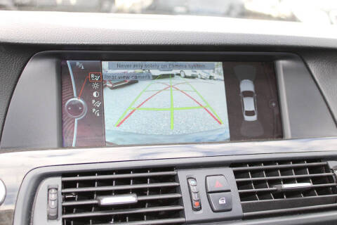 2011 BMW 5 Series 550i xDrive