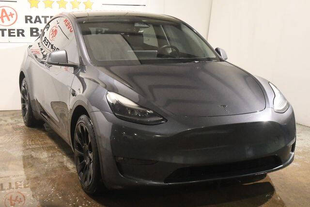 2023 Tesla Model Y Long Range