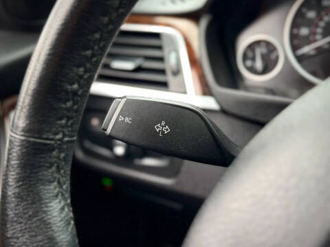 2018 BMW 3 Series 330i xDrive