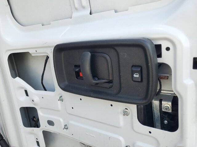 2023 Chevrolet Express 2500