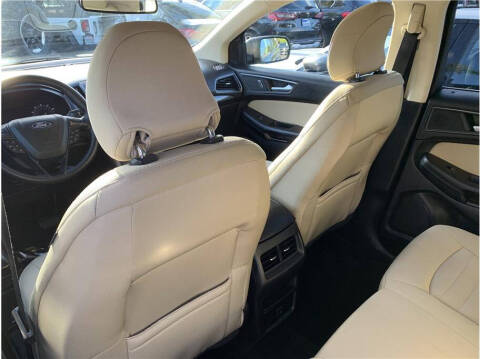 2019 Ford Edge SE