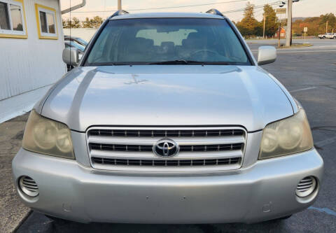 2001 Toyota Highlander for sale at Hernandez Motors in Rocky Face GA