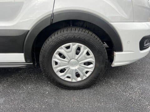 2023 Ford Transit 350 XLT