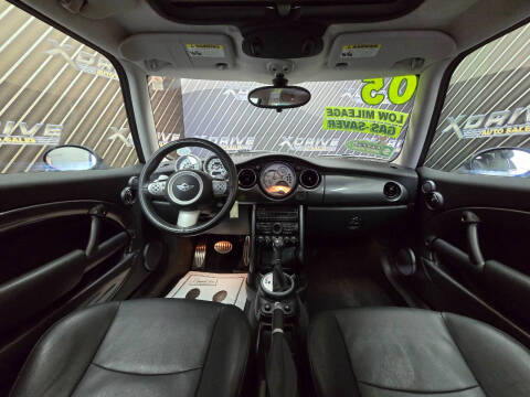 2005 MINI Cooper S