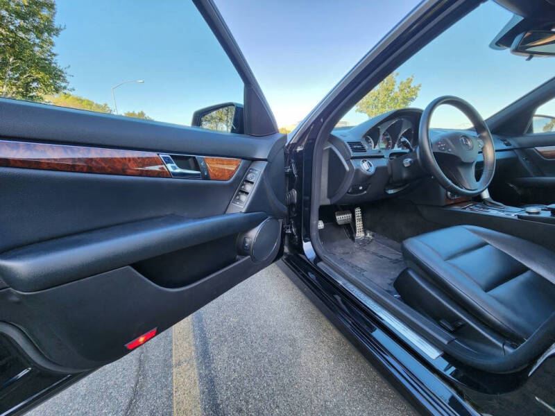 2011 Mercedes-Benz C-Class