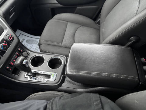 2015 GMC Acadia SLE-2