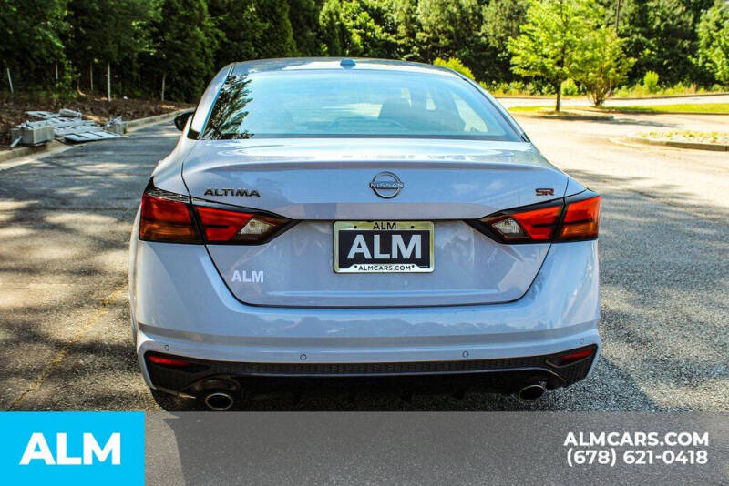 2025 Nissan Altima 2.5 SR