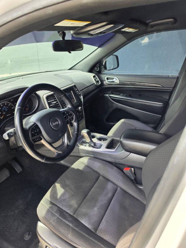 2021 Jeep Grand Cherokee Laredo E