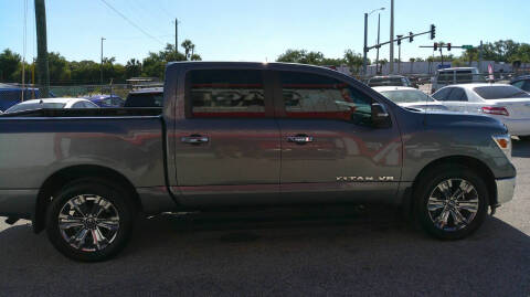 2018 Nissan Titan SV