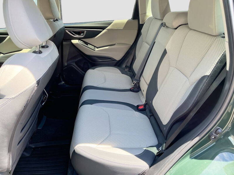 2024 Subaru Forester Premium