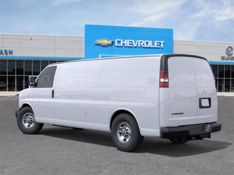 2025 Chevrolet Express 2500