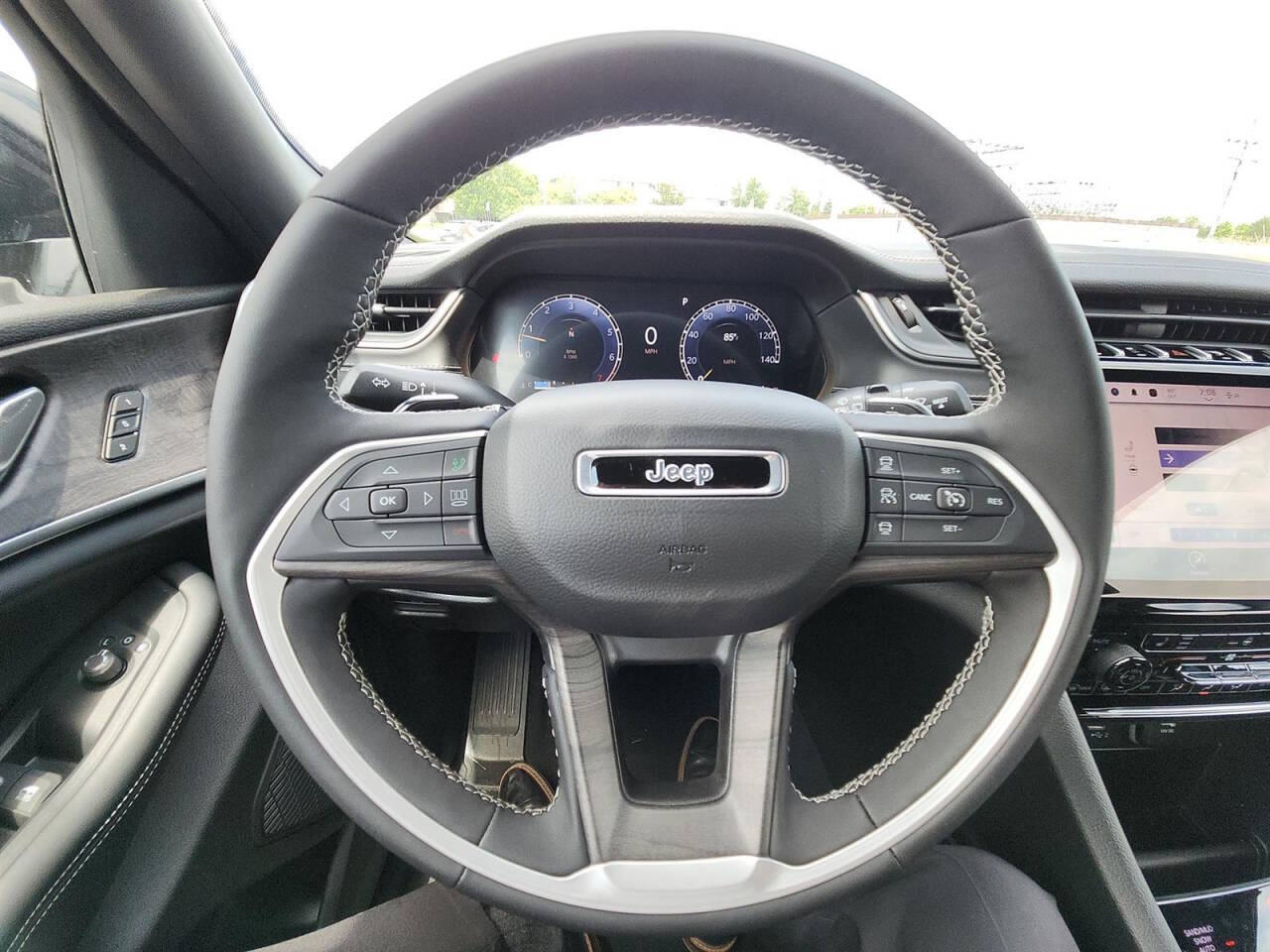 2024 Jeep Grand Cherokee for sale at Victoria Auto Sales in Victoria, MN