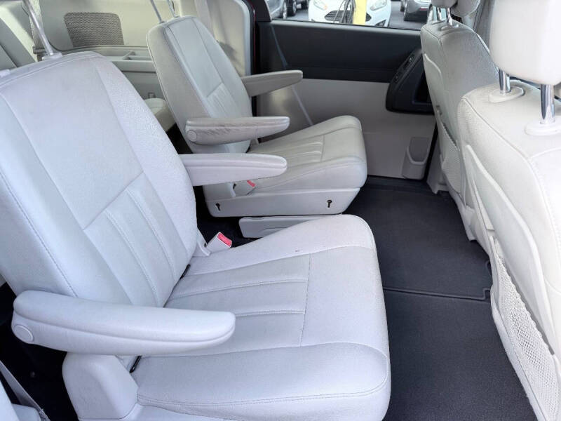 2010 Dodge Grand Caravan SXT