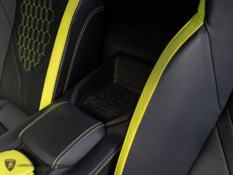 2024 Lamborghini Revuelto