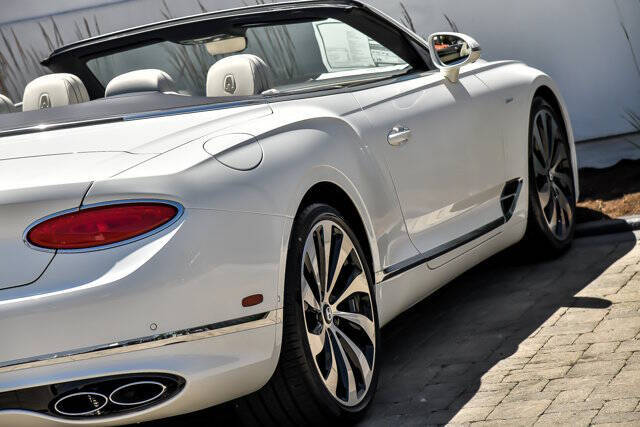 2024 Bentley Continental