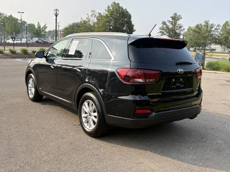 2020 Kia Sorento LX