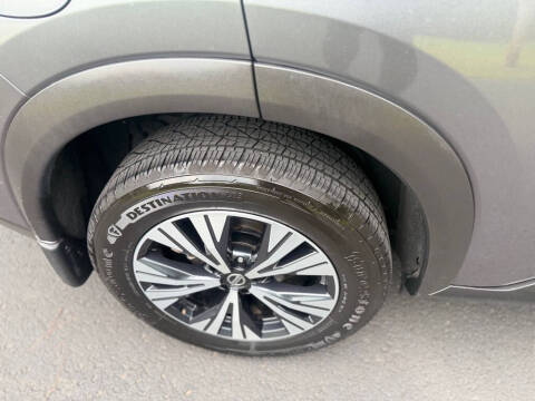 2021 Nissan Rogue SV