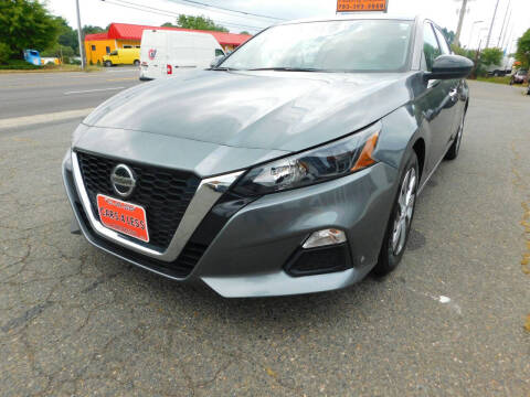 2022 Nissan Altima for sale at Cars 4 Less in Manassas VA