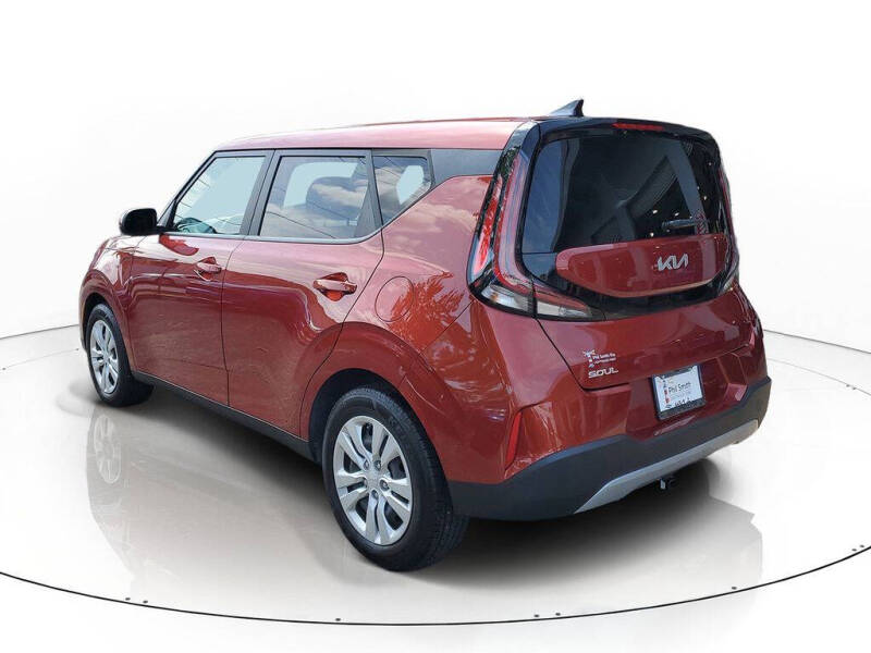 2023 Kia Soul LX