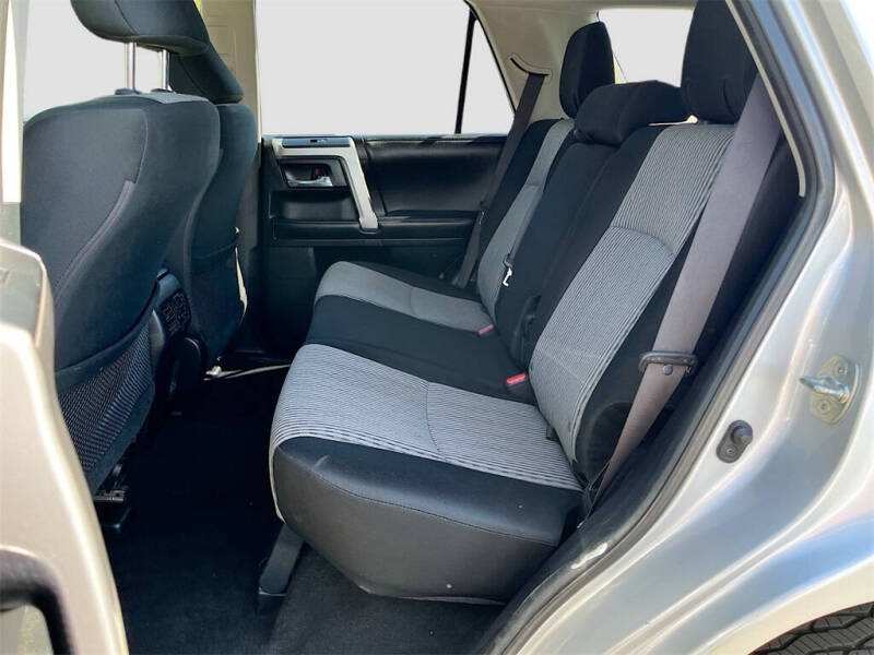 2023 Toyota 4Runner SR5