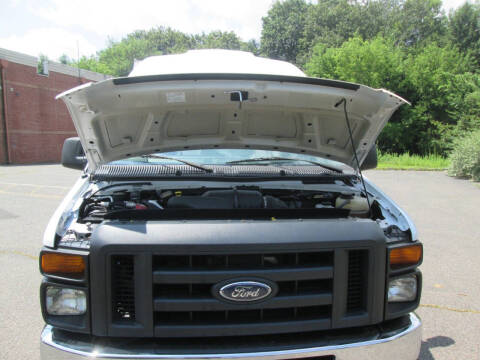 2013 Ford E-Series E-250