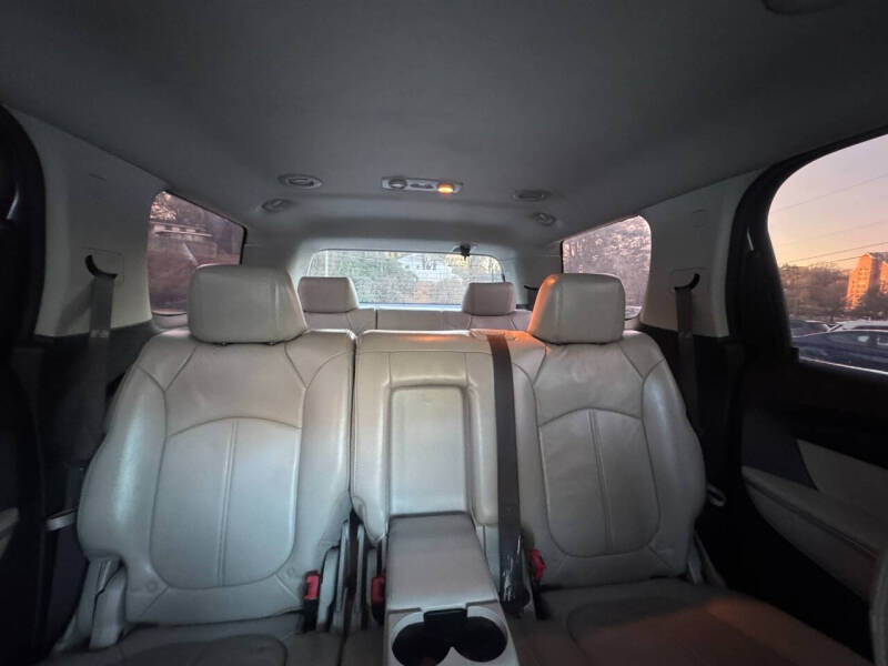 2010 GMC Acadia SLT-1