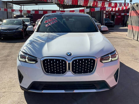 2022 BMW X4 for sale at M&M Diamond Cars LLC in Phoenix AZ