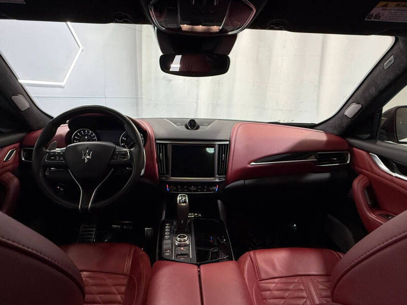 2022 Maserati Levante Modena S