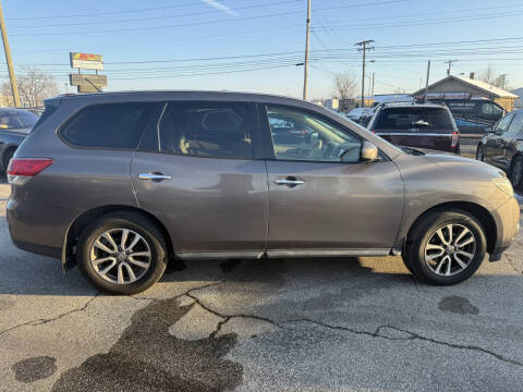 2013 Nissan Pathfinder S
