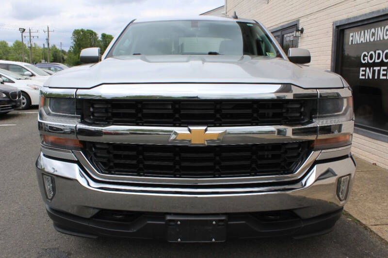 2016 Chevrolet Silverado 1500 LT photo 2