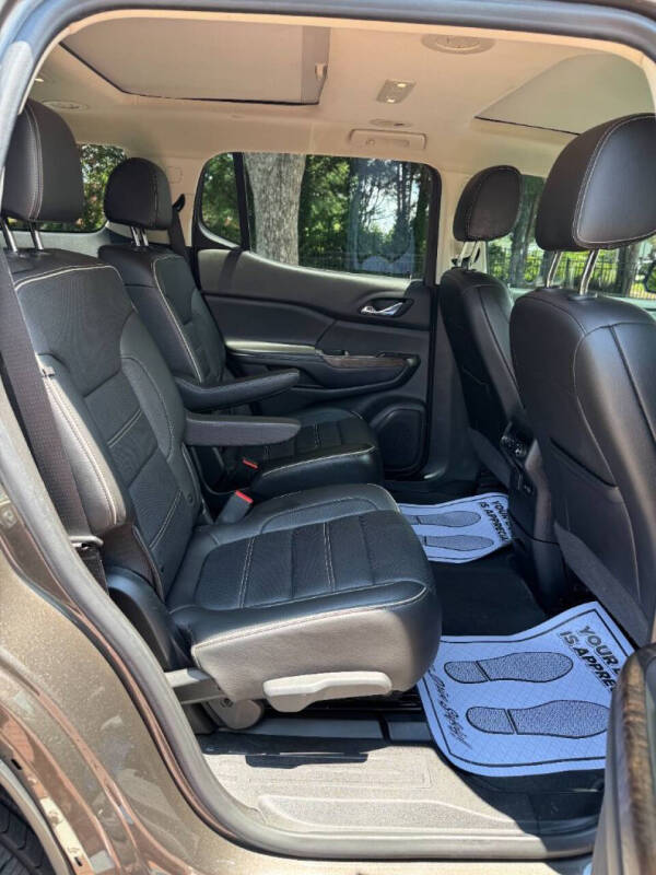2020 GMC Acadia Denali
