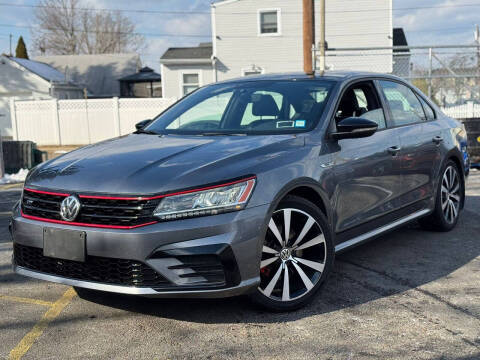 2018 Volkswagen Passat V6 GT