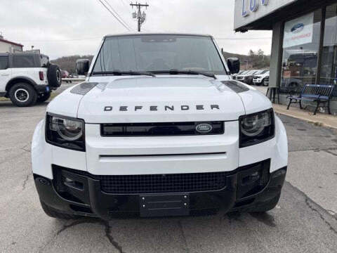 2023 Land Rover Defender 110 V8