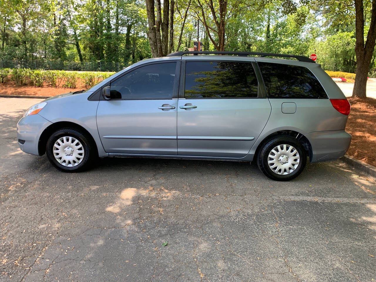 Blue 2006 Toyota Sienna LE 7 Passenger LE 7-Passenger 4dr Mini-Van 2