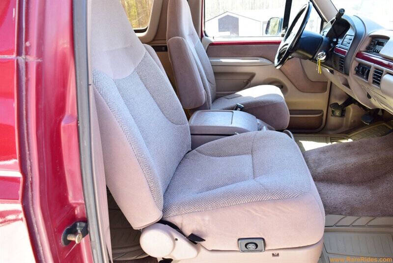 1993 Ford Bronco XLT