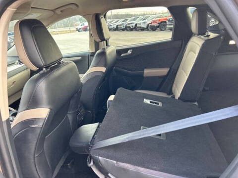 2020 Ford Escape SEL