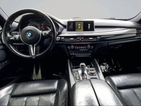 2016 BMW X6 M