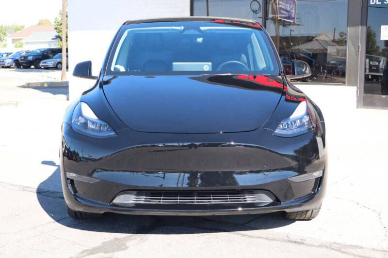 2024 Tesla Model Y Long Range