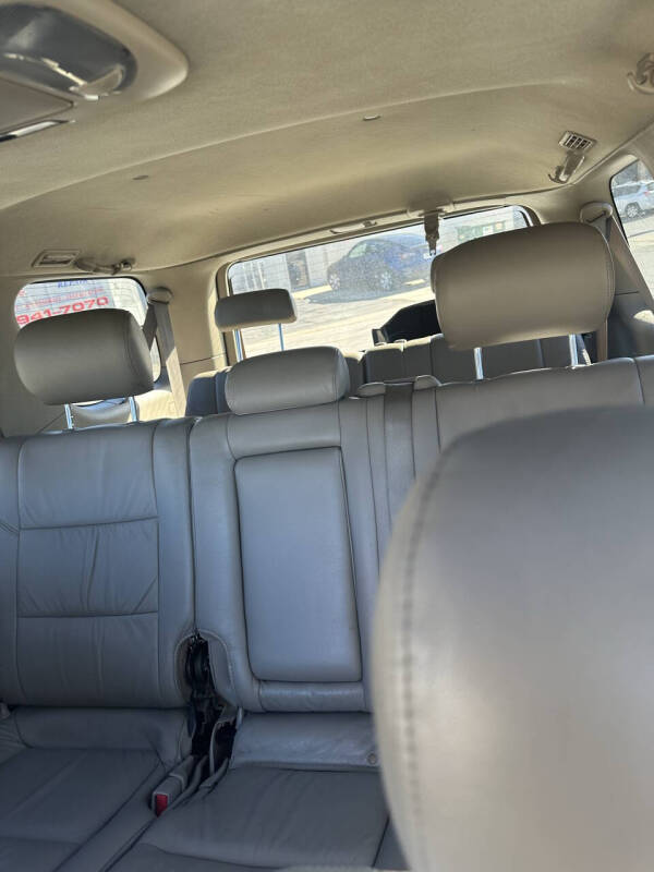 2007 Toyota Sequoia SR5