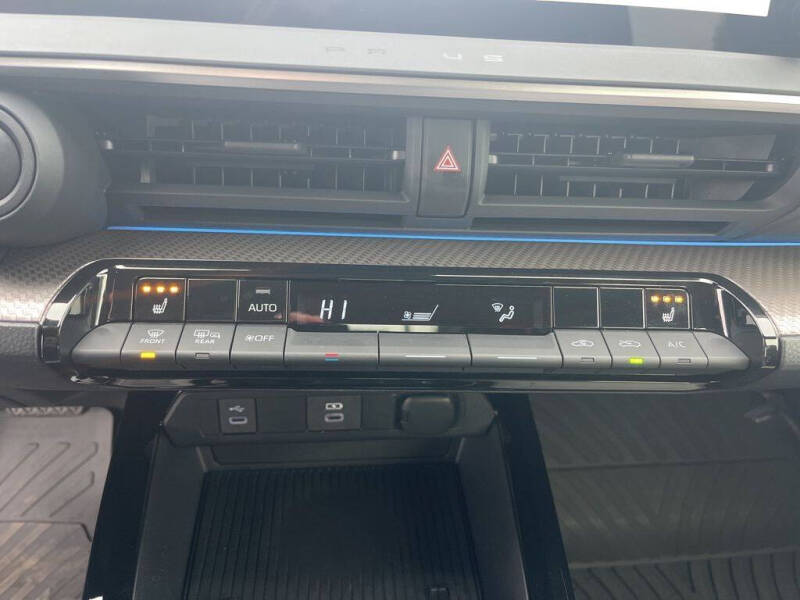 2024 Toyota Prius XLE