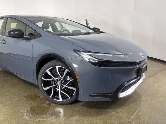 2026 Toyota Prius Plug-in Hybrid XSE